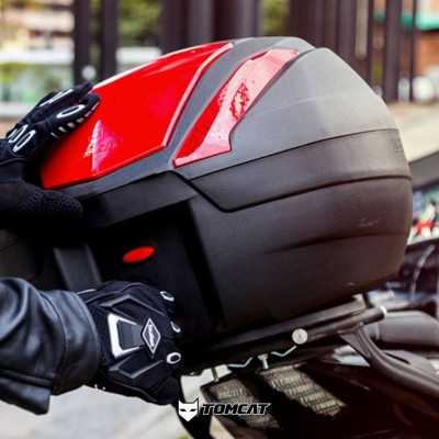 maleta rígida tomcat 34 litros moto accesorio cascoloco motociclista distriramirez