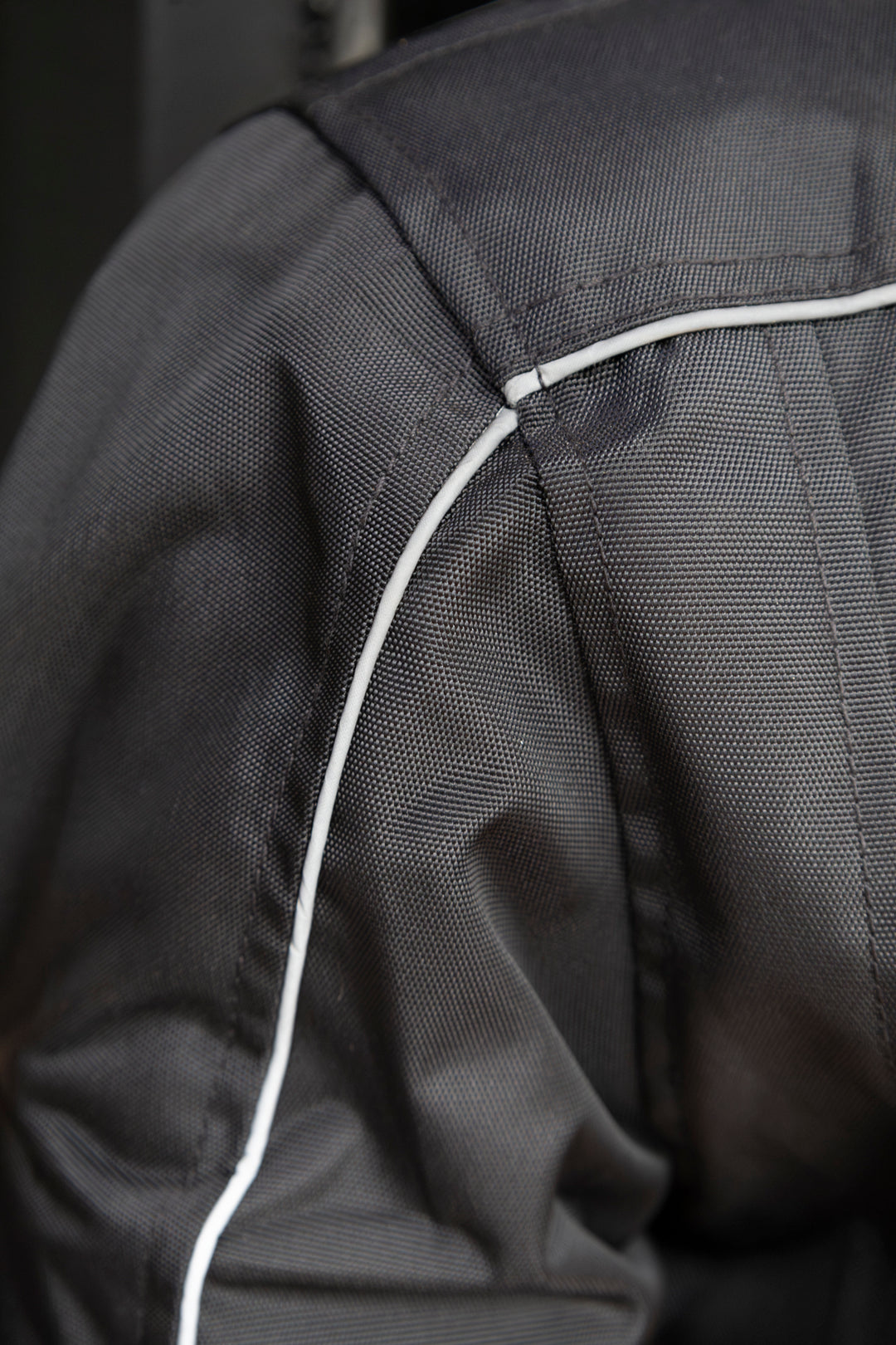 CHAQUETA DR1 BLACK PRO